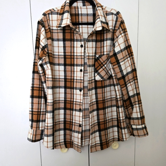 Neutral Plaid Heavy Flannel Shacket size XL - Picture 5 of 14